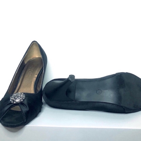 🦋Oxygen Peep Toe Pumps - Picture 4 of 5